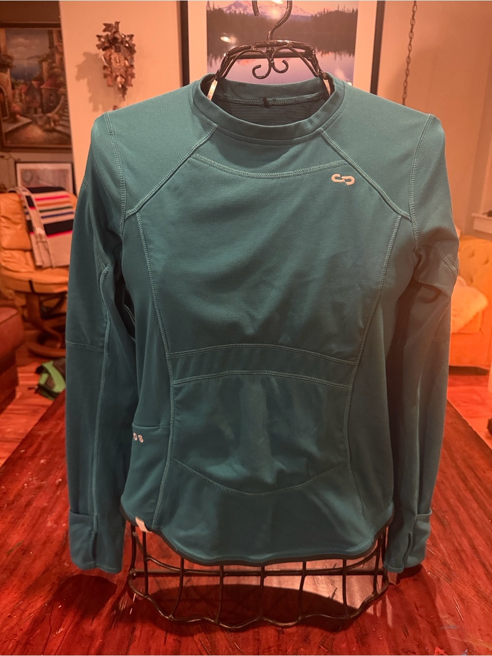OROS Womens base layer size small. Beautiful teal color